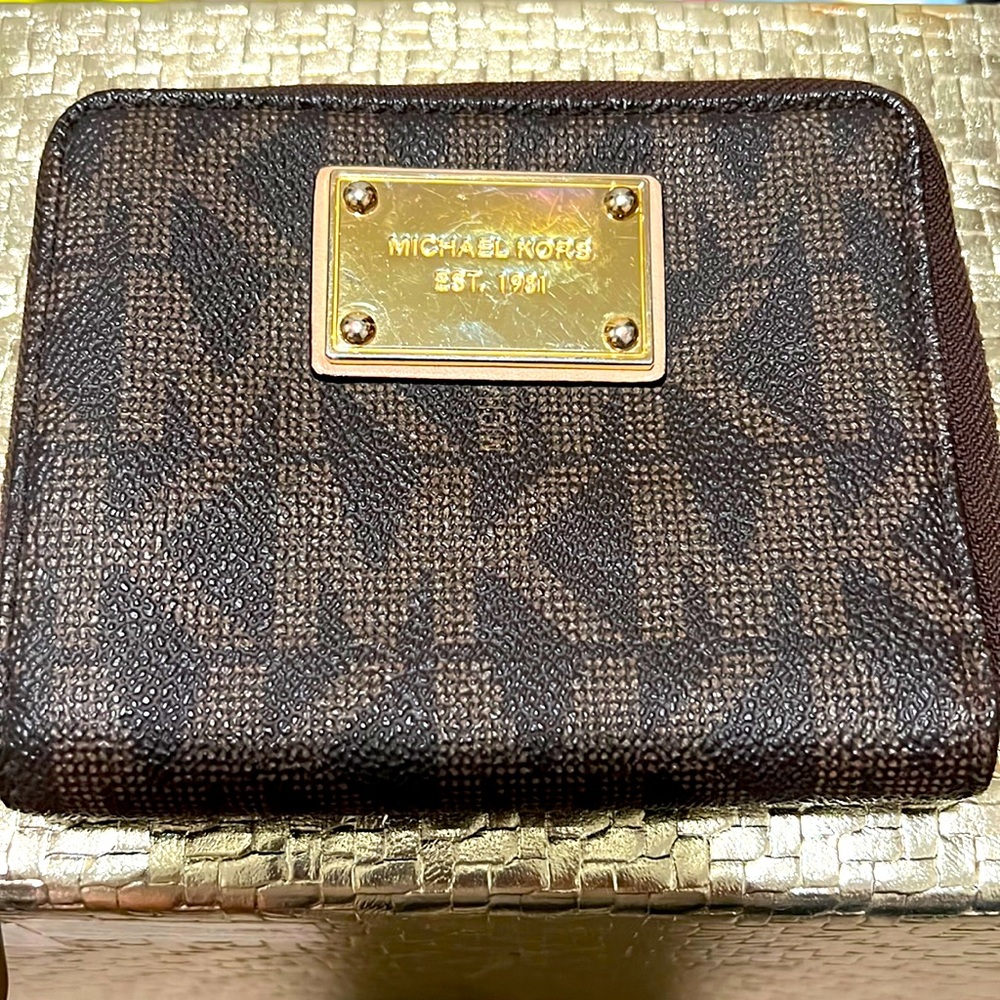 MICHAEL KORS WALLET
